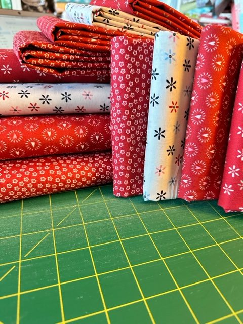 Red Mixers FQ Bundle - 4 FQS - Image 3